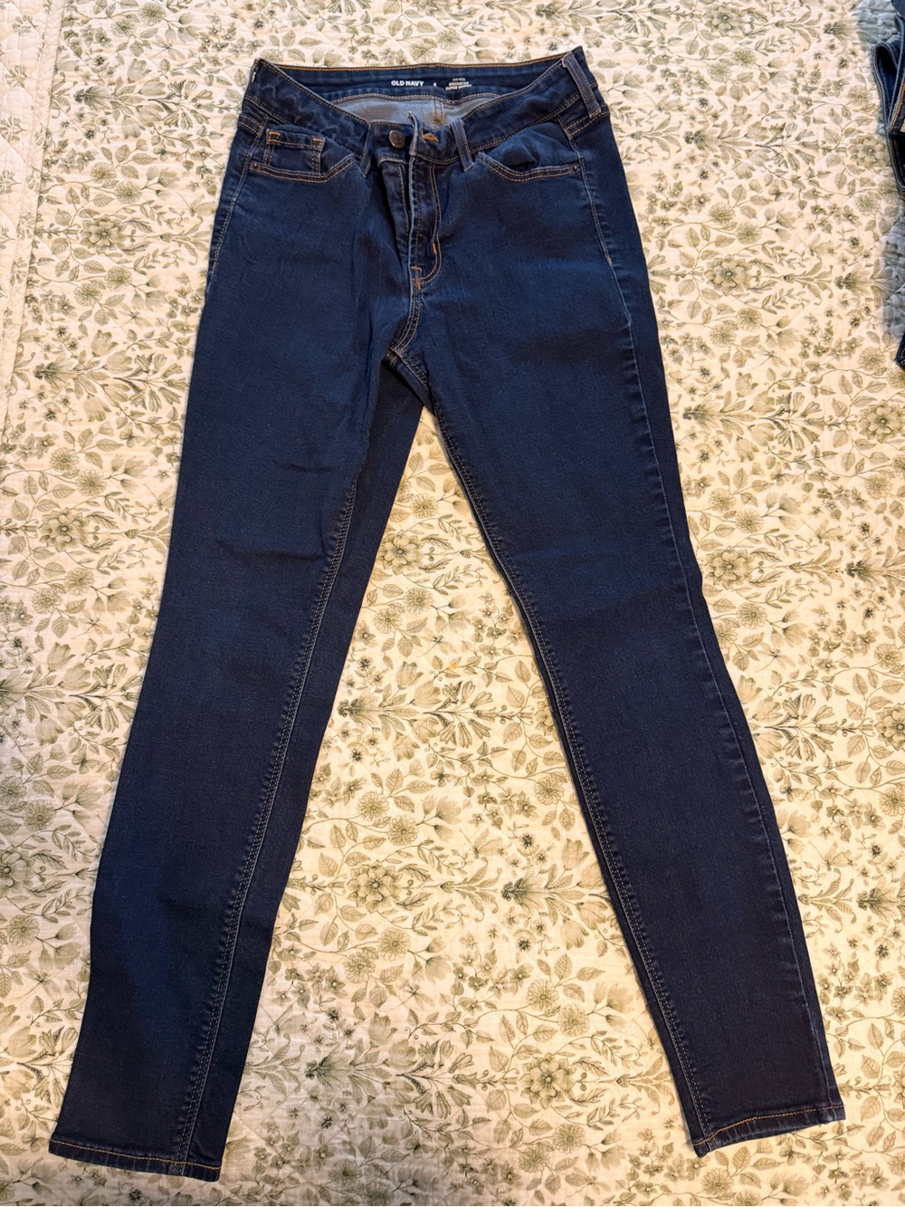 Old Navy Women's Deep Indigo Skinny Jeans
